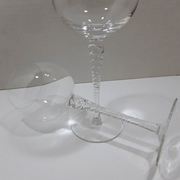2 Thomas Crystal Holiday White Wine Glasses Fancy Tall Goblets - Picture 2 of 8